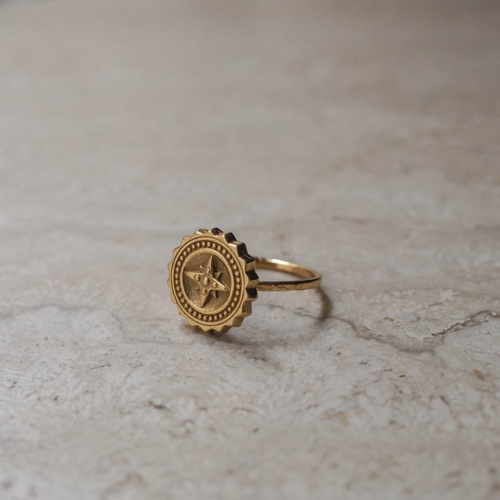 Compass ring in Gold Vermeil