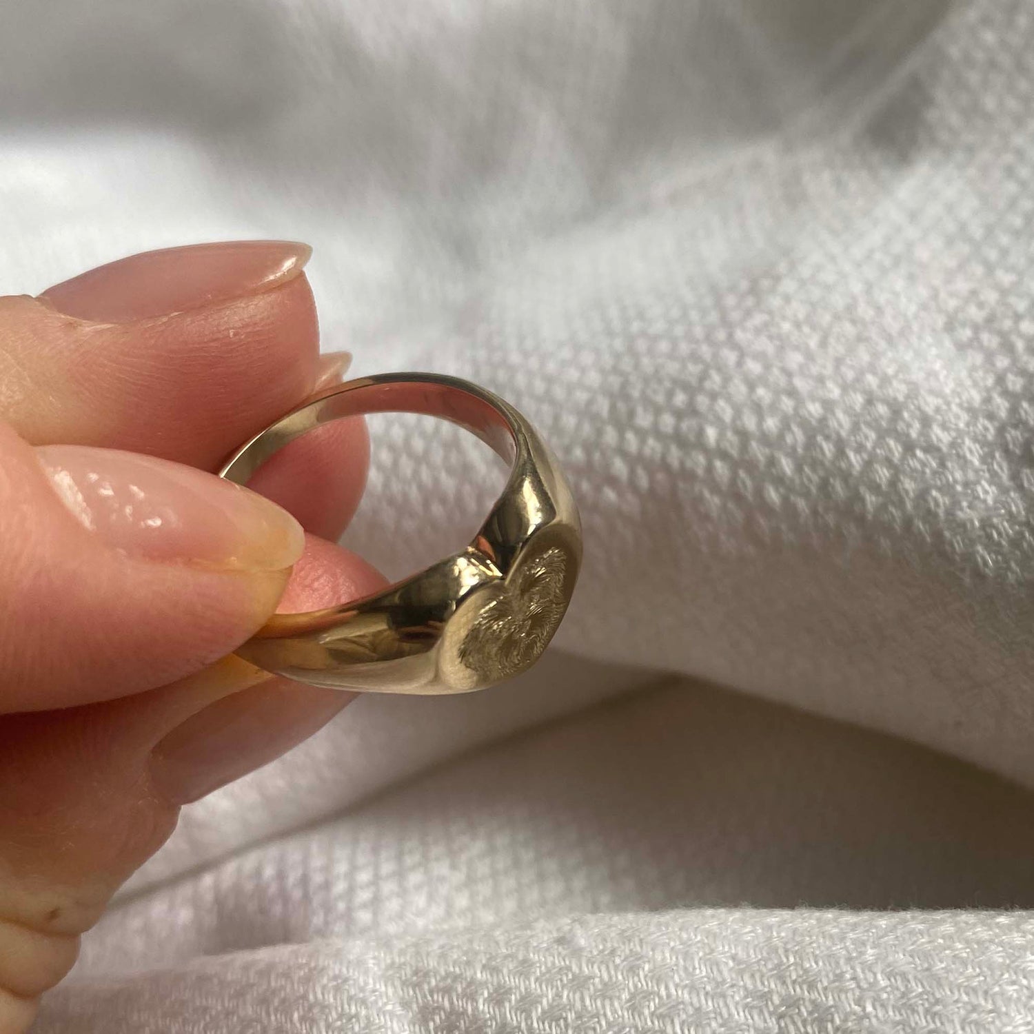 Dog Engraving Signet Ring in 9ct Solid Gold – Bianca Jones