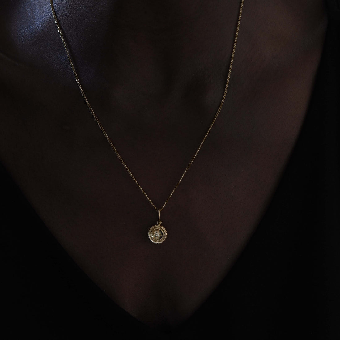 Compass Mini Necklace in 18ct Solid Gold – Yellow, White, and Rose Gold